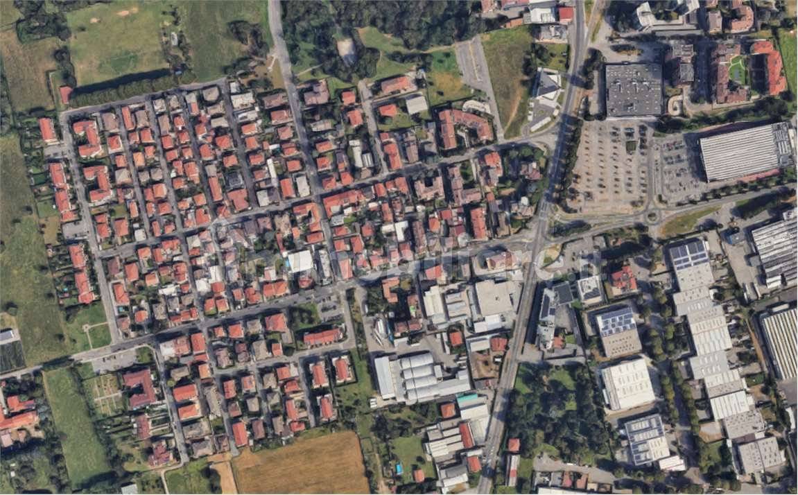 2 غرف نوم شقة في Desio, Italy رقم 299088