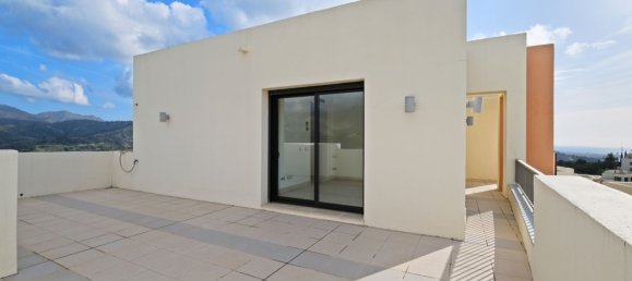 3 bedrooms Penthouse in Marbella, Spain No. 94926 7