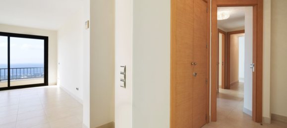 3 bedrooms Penthouse in Marbella, Spain No. 94926 24