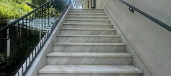 4 bedrooms Villa in Massa, Italy No. 209049 7