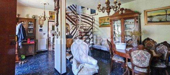 2 bedrooms Villa in Sarzana, Italy No. 277304 9