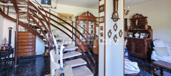 2 bedrooms Villa in Sarzana, Italy No. 277304 14