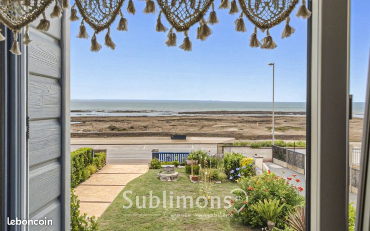 Casa de 3 dormitorios en Damgan, France No. 280123