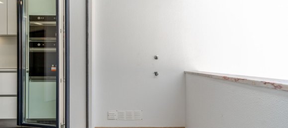 4 Schlafzimmer Doppelhaus in Loures, Portugal, Nr. 127306 10