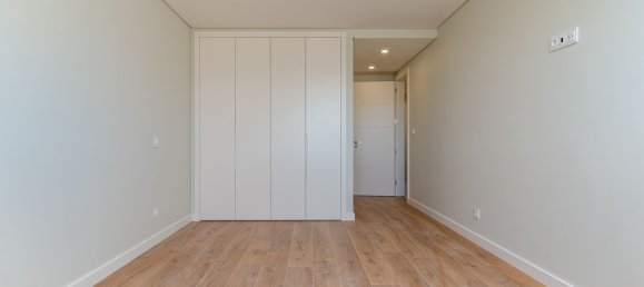 4 Schlafzimmer Doppelhaus in Loures, Portugal, Nr. 127306 40