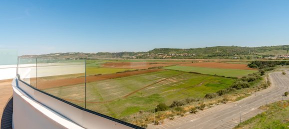 4 Schlafzimmer Doppelhaus in Loures, Portugal, Nr. 127306 69