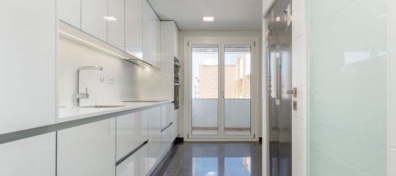 4 Schlafzimmer Doppelhaus in Loures, Portugal, Nr. 127306 12