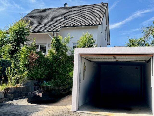 Casa de 6 habitaciónes en Hof, Germany No. 315117