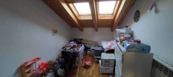 3-salle Appartement à Giussano, Italy No. 182390 3