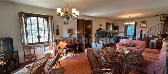5 Schlafzimmer Villa in Castellamonte, Italy, Nr. 152909 6