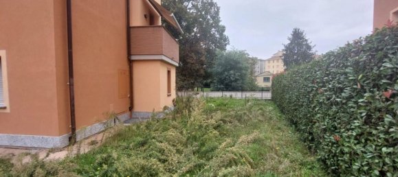  عقار تجاري في Abbiategrasso, Italy 142متر مربع رقم 379201 16