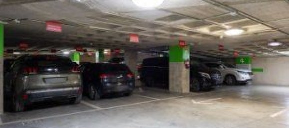 11m² Garage in Madrid, Spain No. 95451 3