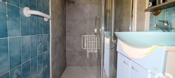 3 bedrooms House in Ussel, France No. 318832 14