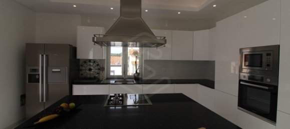 4 bedrooms House in Portimao, Portugal No. 186934 13