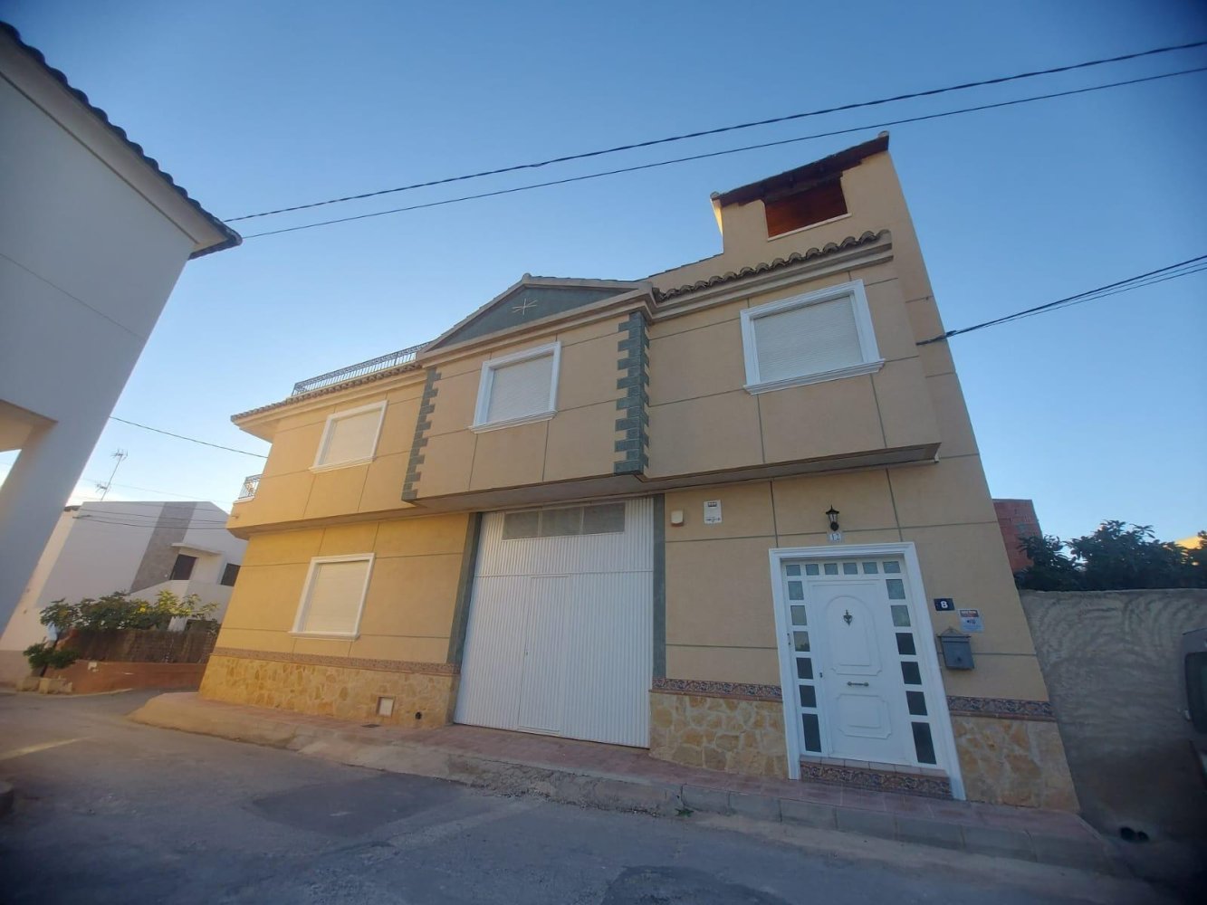 3 dormitorios propiedad comercial en venta en Orihuela, Alicante, Comunidad Valenciana, Spain № 366194