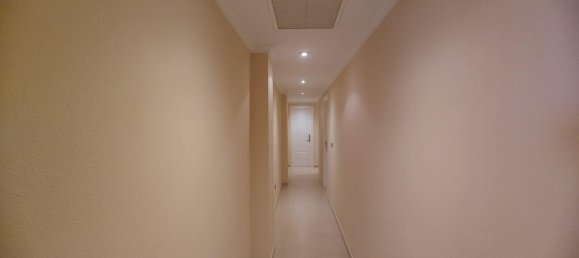 3 dormitorios propiedad comercial en venta en Orihuela, Alicante, Comunidad Valenciana, Spain № 366194 2