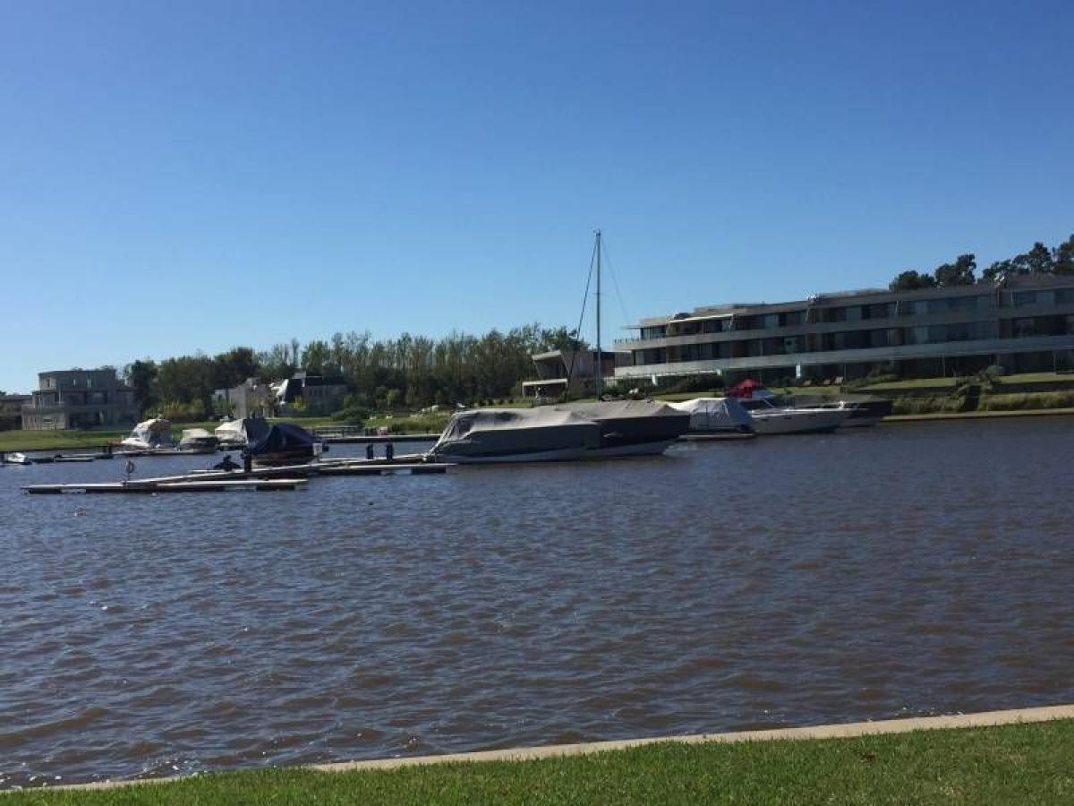 Grundstück in Tigre, Argentina, Nr. 36565