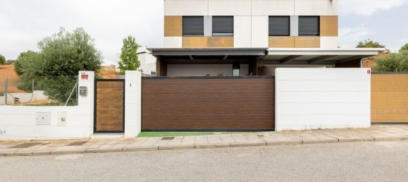 3 bedrooms House in Albolote, Spain No. 151109 3