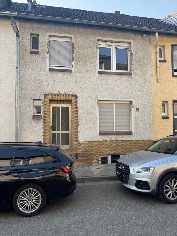 4 rooms Townhouse in Mayen-Koblenz, Germany No. 298301