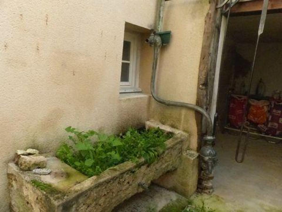 Casa de 2 dormitorios en Airvault, France No. 31365