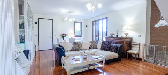 5 غرف نوم فيلا في Budrio, Italy رقم 339675 4