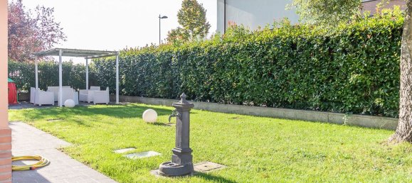 5 غرف نوم فيلا في Budrio, Italy رقم 339675 21