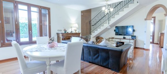 5 غرف نوم فيلا في Budrio, Italy رقم 339675 5