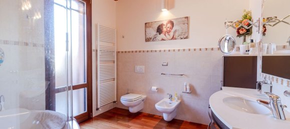 5 غرف نوم فيلا في Budrio, Italy رقم 339675 14