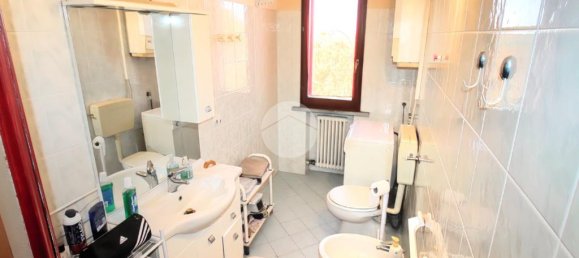 1 bedroom Apartment in Parma, Italy No. 25311 20