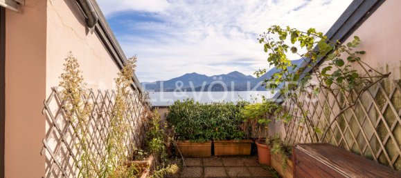 2 bedrooms Apartment in Ghiffa, Italy No. 131954 5