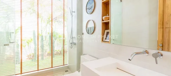4 bedrooms House for sale in Phuket, Southern Thailand, Thailand № 60995 21