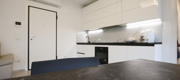 3 rooms Apartment in Rimini, Italy No. 189575 27