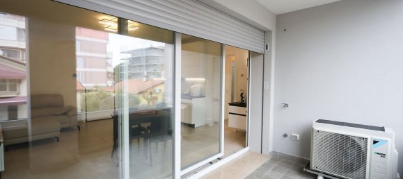 3 rooms Apartment in Rimini, Italy No. 189575 11