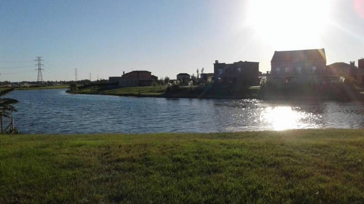 Grundstück in Tigre, Argentina, Nr. 49706