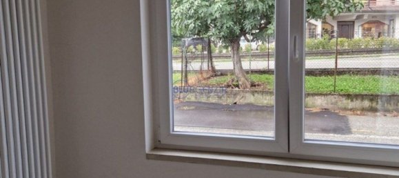 3 bedrooms House in Carrè, Italy No. 359765 10