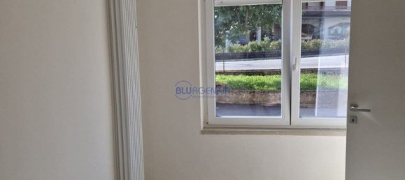 3 bedrooms House in Carrè, Italy No. 359765 8