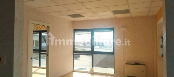 4 rooms Office in Udine, Italy No. 337800 5
