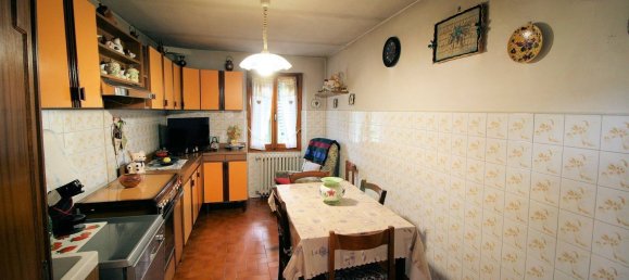 15-Zimmer Haus in Terranuova Bracciolini, Italy, Nr. 118055 15