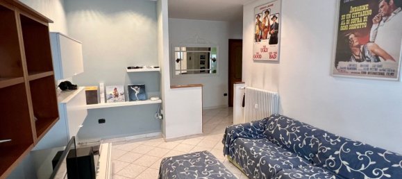 2 rooms Apartment in Rome, Italy No. 261209 2