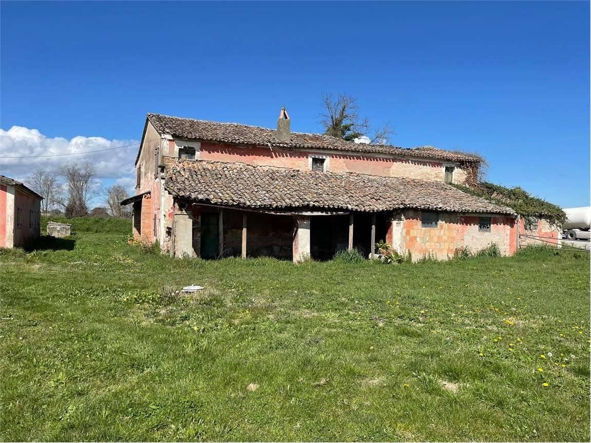 Casa de 5 habitaciónes en Bellaria Igea Marina, Italy No. 35971