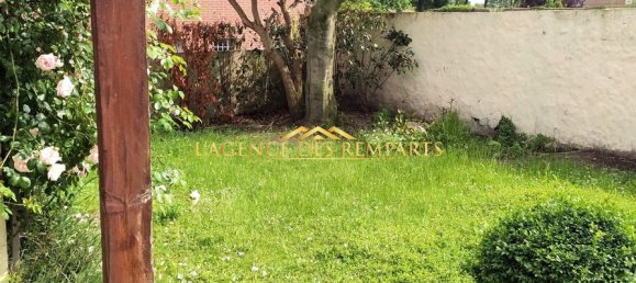 3 bedrooms House in Montreuil, France No. 53121 2