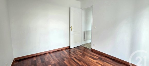 Dúplex de 2 dormitorios en Ivry-sur-Seine, France No. 279840 4