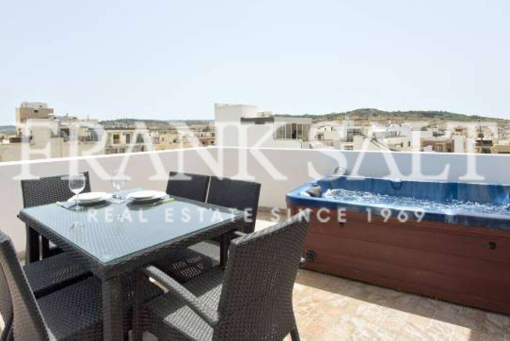 Пентхаус с 1 спальней в Сан-Пауль-иль-Бахар, Мальта № 8774