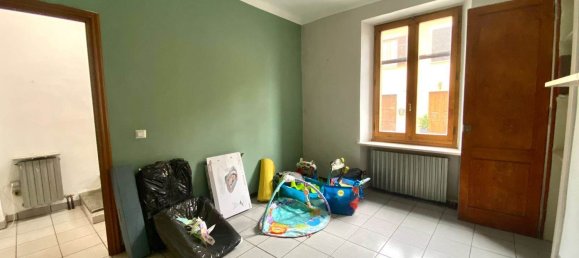 4 Schlafzimmer Wohnung in Tollegno, Italy, Nr. 332861 9