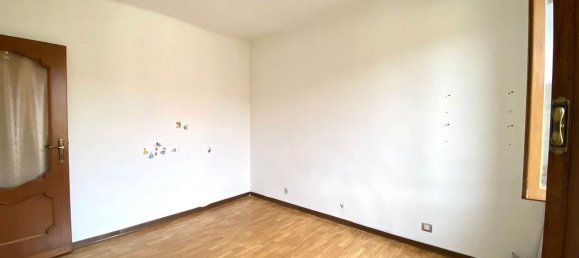 4 Schlafzimmer Wohnung in Tollegno, Italy, Nr. 332861 21