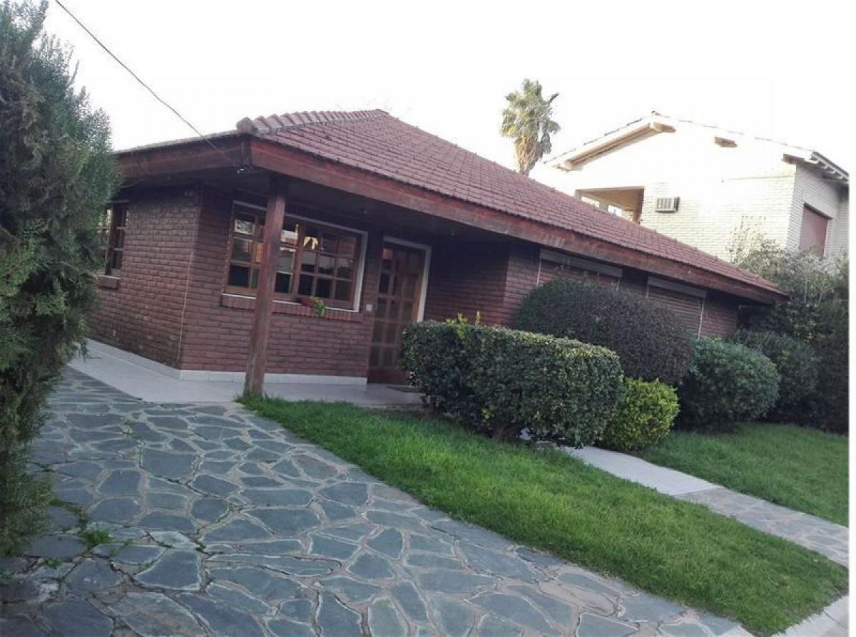3 Schlafzimmer Haus in Ezeiza, Argentina, Nr. 75746