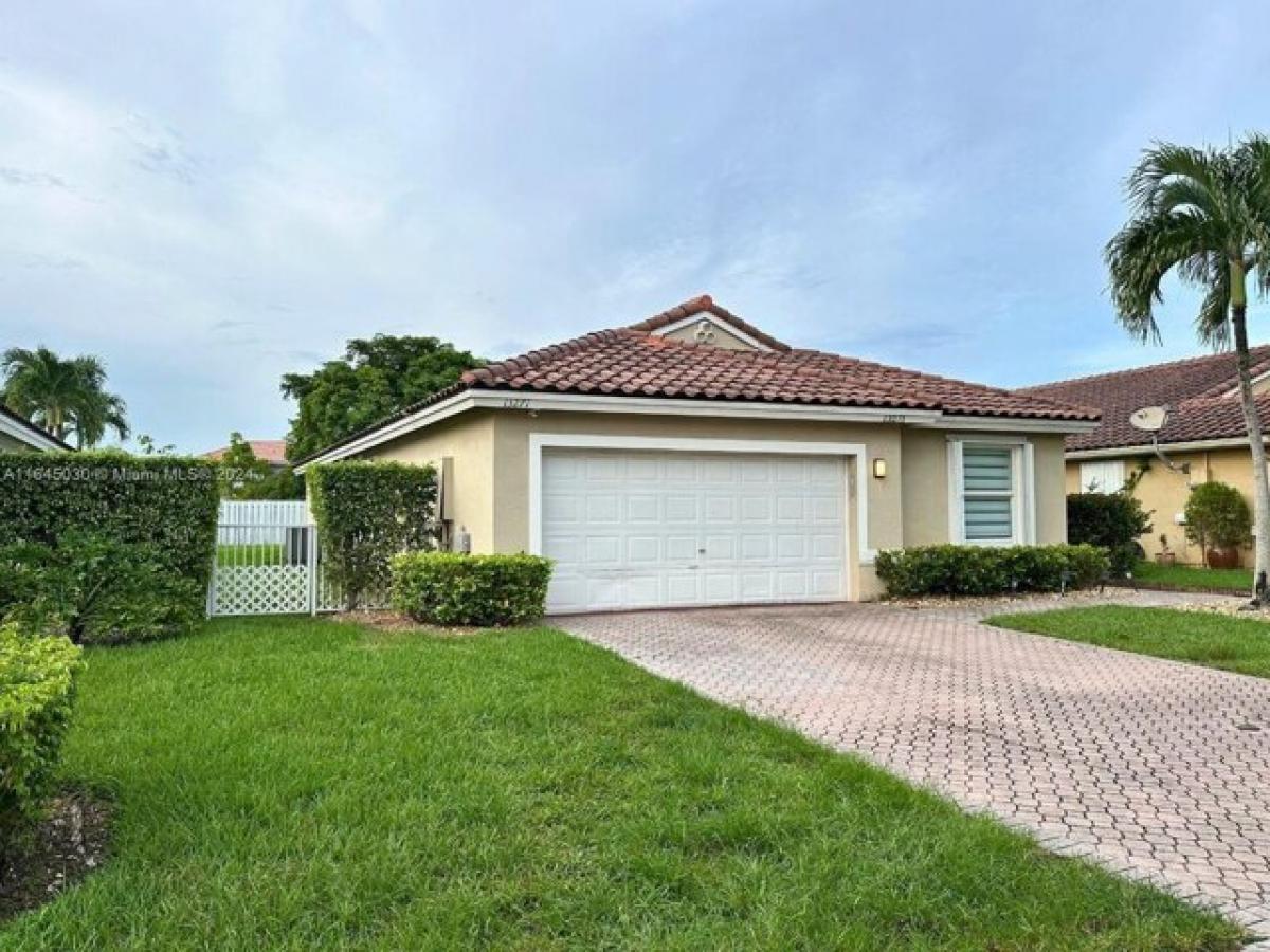 3 bedrooms House in Miami, USA No. 340854