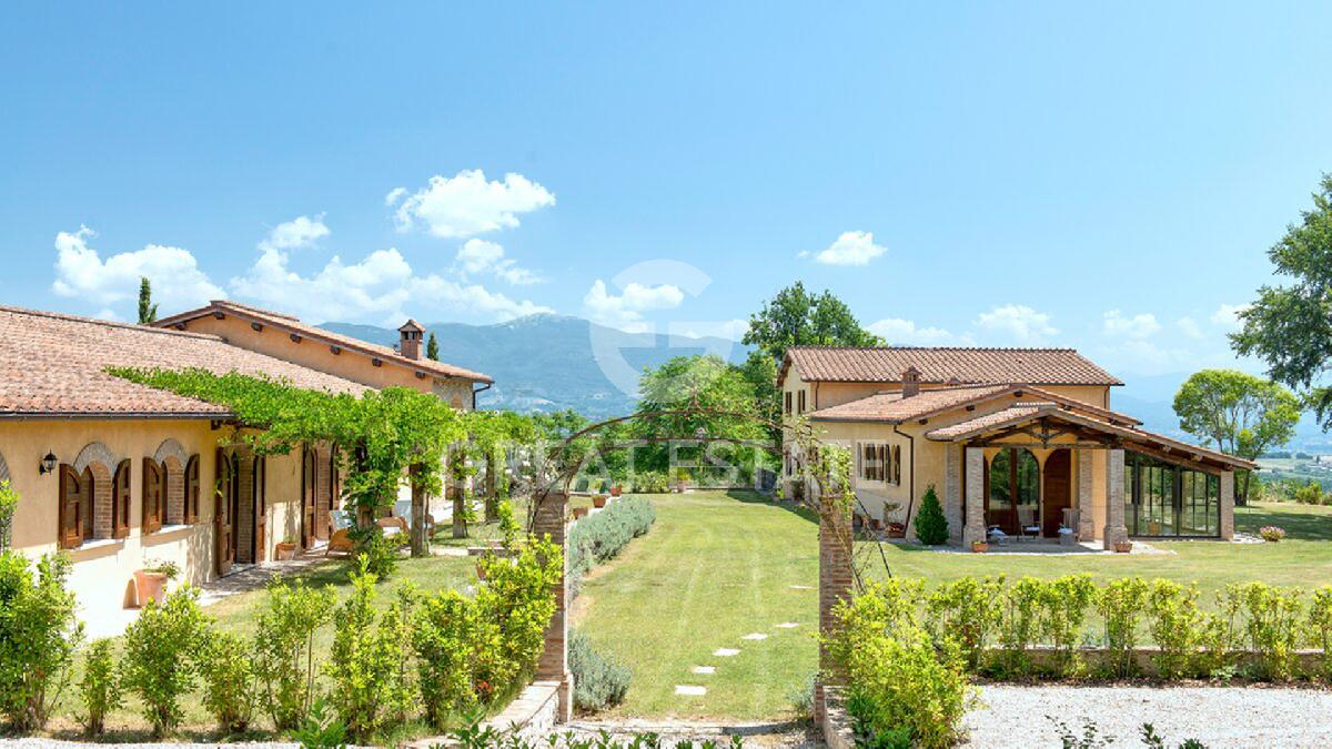 6 bedrooms House in Narni, Italy No. 138206