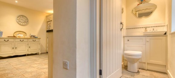 3 bedrooms House in Taunton, United Kingdom No. 13627 16