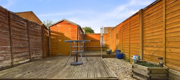 2 Schlafzimmer Haus in Bordon, United Kingdom, Nr. 13855 7